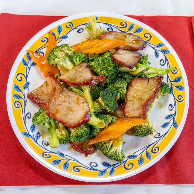 75. Roast Pork with Broccoli.