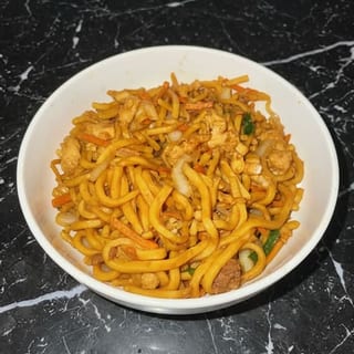 38. House Special Lo Mein